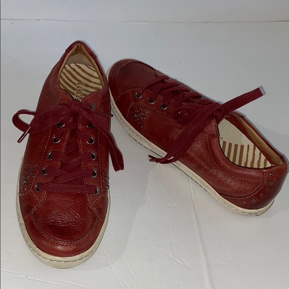 Taos Footwear Shoes - Täōs shoes